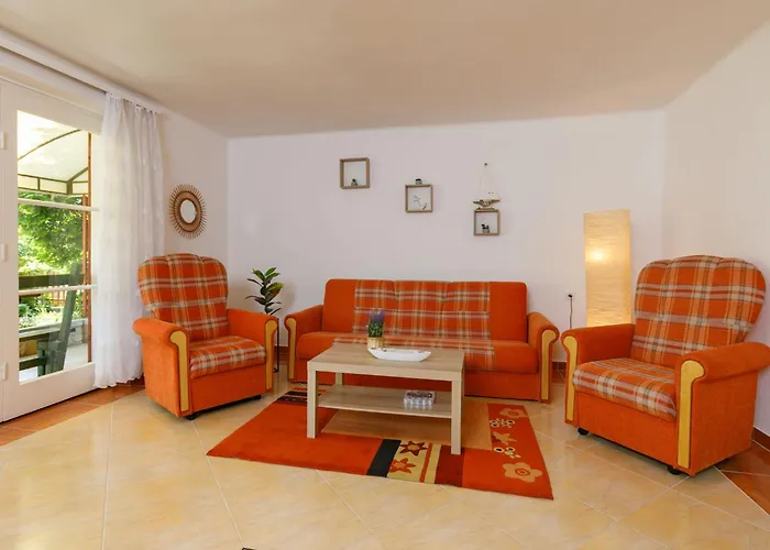 Rakoczi By Interhome בית נופש